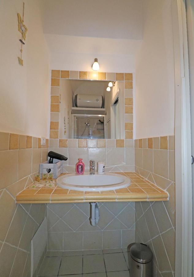 Murphy Holiday Home - Mongiardino 01 La Maddalena  Ngoại thất bức ảnh
